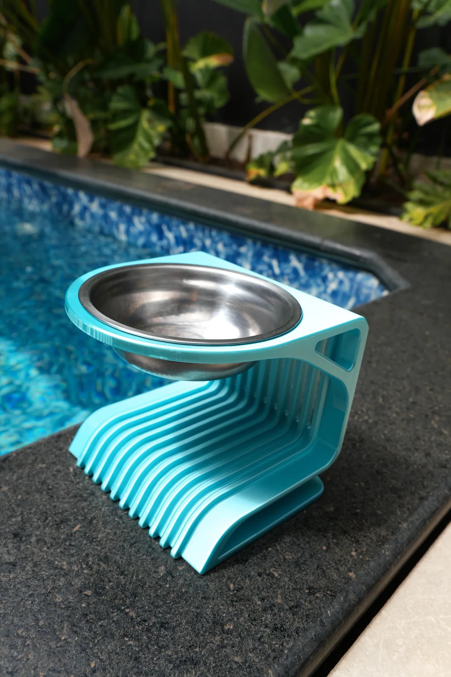 Comedouro Elevado Minimalista Azul Lago Perolado com tigela de aço inoxidável