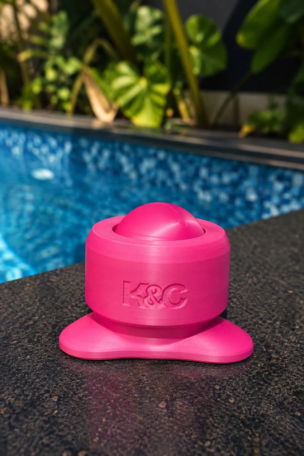 Lume — Lambedor Interativo na cor Rosa Pink Perolado